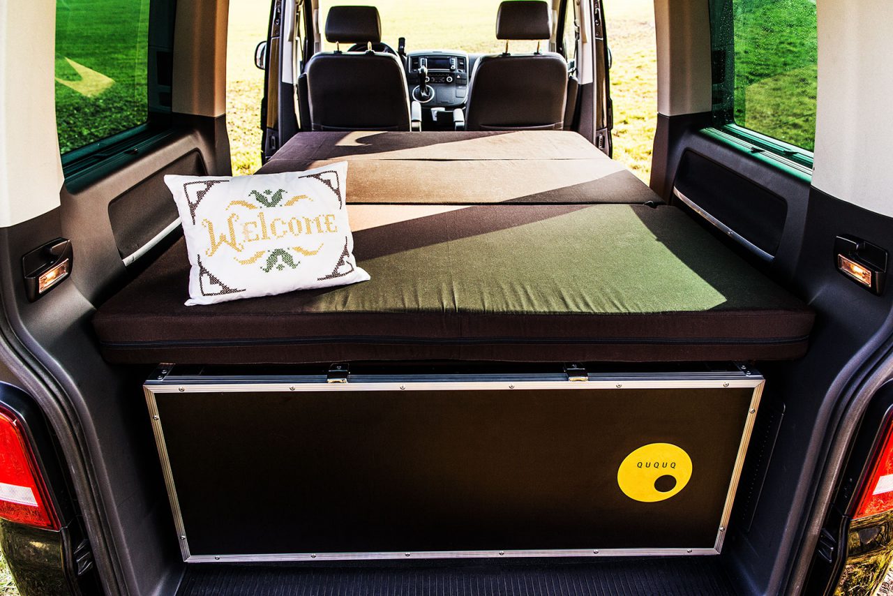 BusBox-1/2 - Q U Q U Q